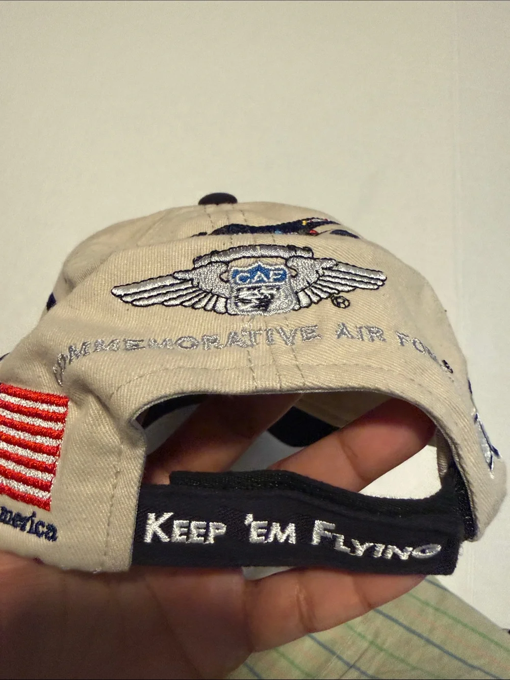 Flying War Cats Embroidered Two-Tone Baseball Cap - Beige & Navy